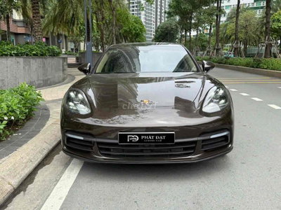 Porsche Panamera 2019 Nâu 12000 Miles