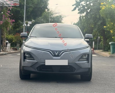 Xe VinFast VF6 Plus 2026
