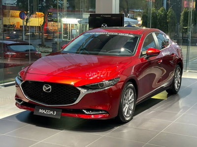 Mazda 3 màu Đỏ