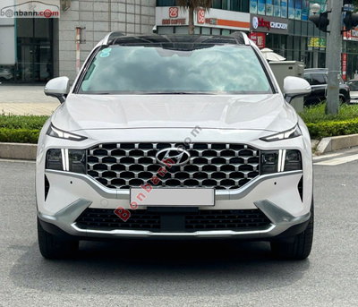 Xe Hyundai SantaFe Cao cấp 2.2L HTRAC 2024
