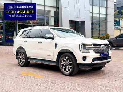Ford Everest Titan 2024 33.800 km Trắng