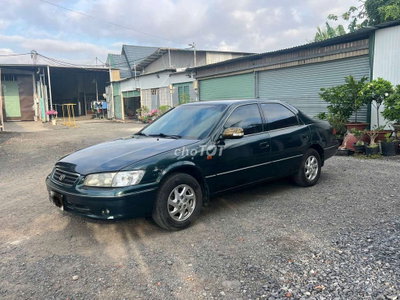Toyota Camry XLi Xanh đậm