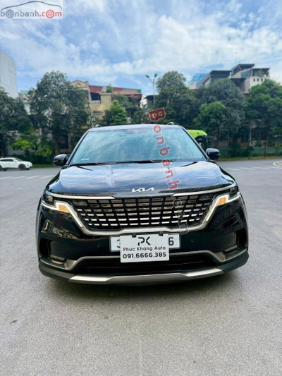 Xe Kia Carnival Premium 2.2D 8S 2024