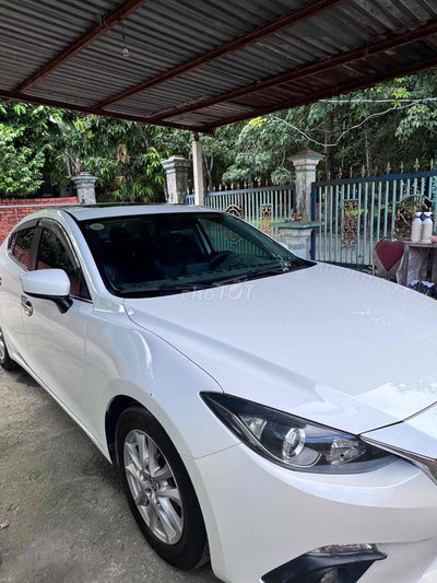 Mazda 3 Trắng 5 chỗ Số tự động