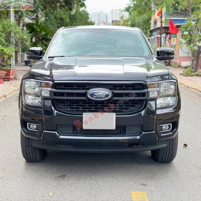 Xe Ford Ranger Raptor 2.0L 4x4 AT 2023