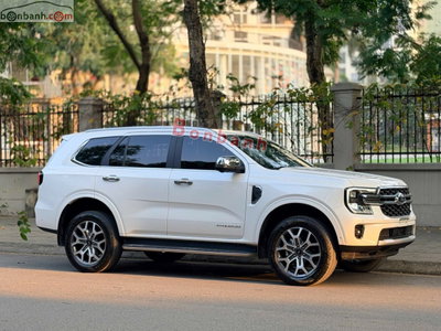 Xe Ford Everest Titanium Plus 2.0L 4x4 AT 2024