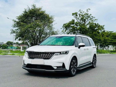KIA Carnival 2.2D Signature 2022 Trắng