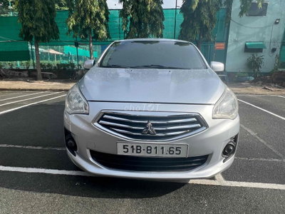 Mitsubishi Mirage Bạc 5 chỗ Tự động
