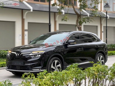 Xe VinFast VF8 Eco AWD 2023