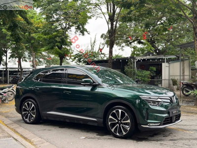 Xe VinFast VF8 Plus AWD 2023