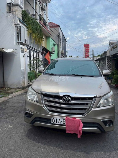 Innova 2016 bản E Odo 72.000k vàng cát
