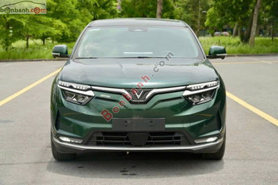 Xe VinFast VF8 Eco AWD 2023