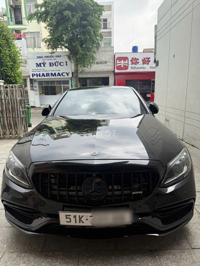 Mercedes C300 AMG 2019 Đen 62276 km
