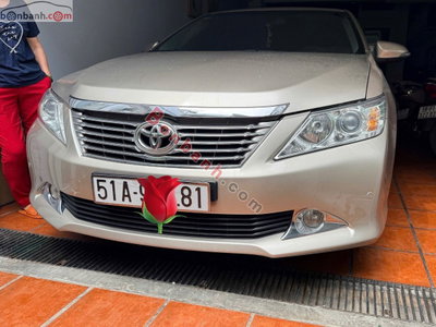 Xe Toyota Camry 2.5Q 2014