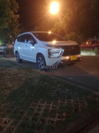 Mitsubishi Xpander Premium 2023 Trắng