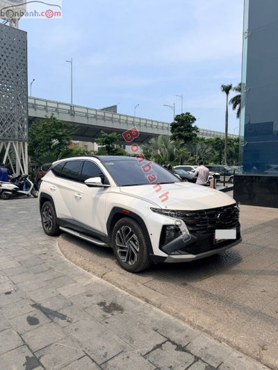 Xe Hyundai Tucson 1.6 AT Turbo HTRAC Đặc biệt 2025
