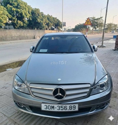 Mercedes-Benz C-Class Bạc
