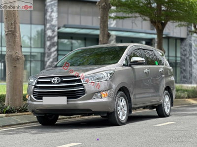 Xe Toyota Innova 2.0E 2019