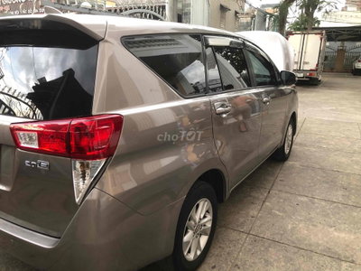 Toyota Innova 145000 km Nâu