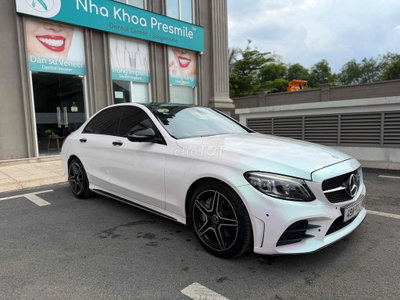 Mercedes C300 AMG 2019 Trắng 58000 km