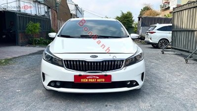 Xe Kia Cerato 1.6 MT 2017