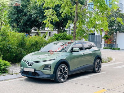 Xe VinFast VF6 Plus 2025