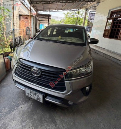 Xe Toyota Innova E 2.0 MT 2023