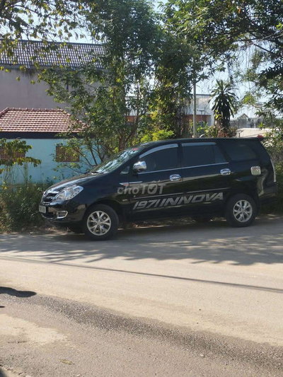Toyota Innova 2006 Đen