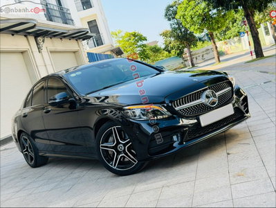 Xe Mercedes Benz C class C300 AMG 2019