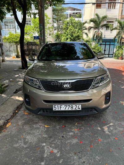 Kia Sorento 2016 Bản full Vàng cát