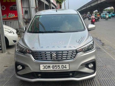 Suzuki Ertiga 2021 Bạc