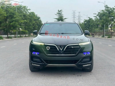 Xe VinFast Lux SA 2.0 Plus 2.0 AT 2020