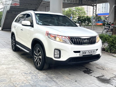 Xe Kia Sorento 2.4 GAT Deluxe 2020