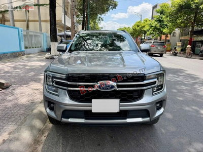 Xe Ford Everest Ambiente 2.0L 4x2 AT 2022