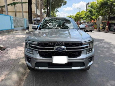 Ford Everest Ambient AT 2022 cá nhân đi kỹ