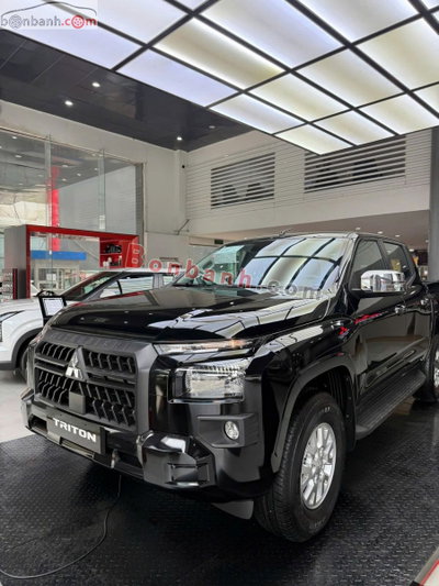 Xe Mitsubishi Triton GLX 2WD AT 2026