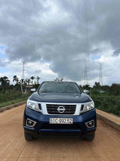 Nissan Navara E Số Sàn 1 Cầu 2017 màu Xanh