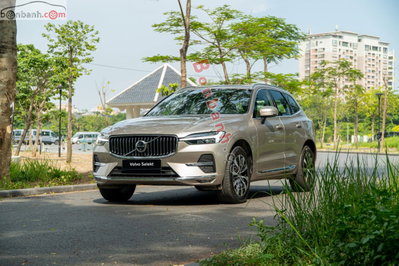 Xe Volvo XC60 Ultra B6 AWD 2025