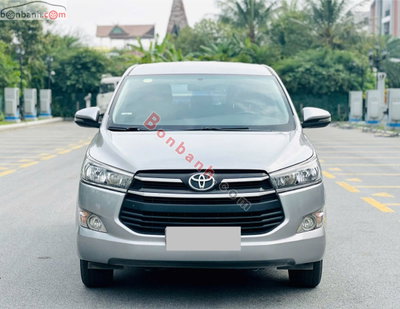 Xe Toyota Innova 2.0E 2020