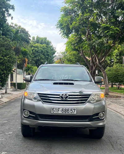 Toyota Fortuner 2016 Số sàn Bạc