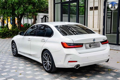 BMW 320i Sportline 2024 Trắng 9.000 km
