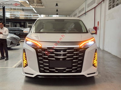 Xe BYD M9 Advanced 2026