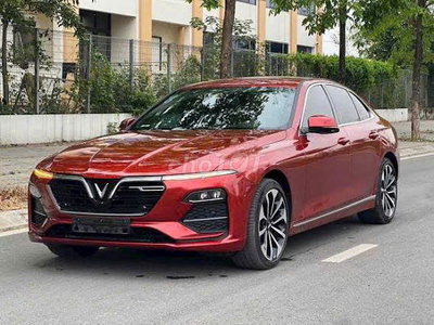 VinFast Lux A2.0 2020 Đỏ đô