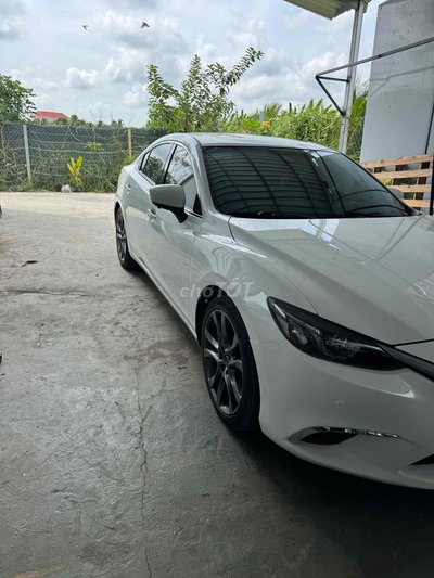 Mazda 6 2019 2.5 Trắng 70k km