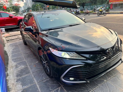Xe Toyota Camry 2.5Q 2021