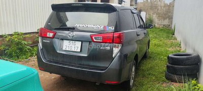 Toyota Innova 2.0E 2017 Xám 112000 km