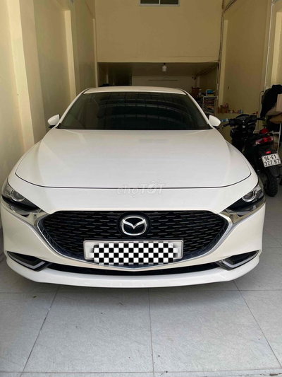 Mazda 3 Luxury 2022 43000 km Trắng