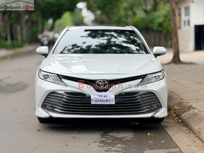Xe Toyota Camry 2.5Q 2021