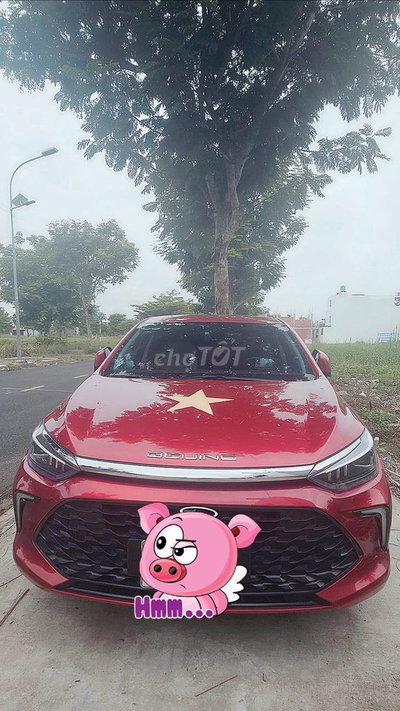 Beijing U5 Plus màu Đỏ
