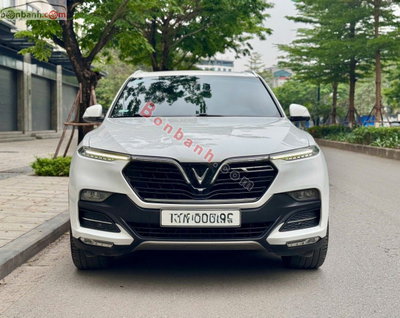 Xe VinFast Lux SA 2.0 Premium 2.0 AT 2021